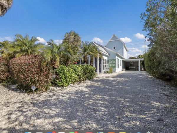 Anna Maria Island Vacation Pool Home Just Steps To Beach